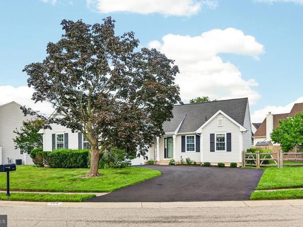 154 SUGARBERRY DRIVE, NEW CASTLE, DE 19720