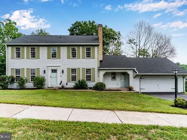 418 SPRING HOUSE ROAD, CAMP HILL, PA 17011