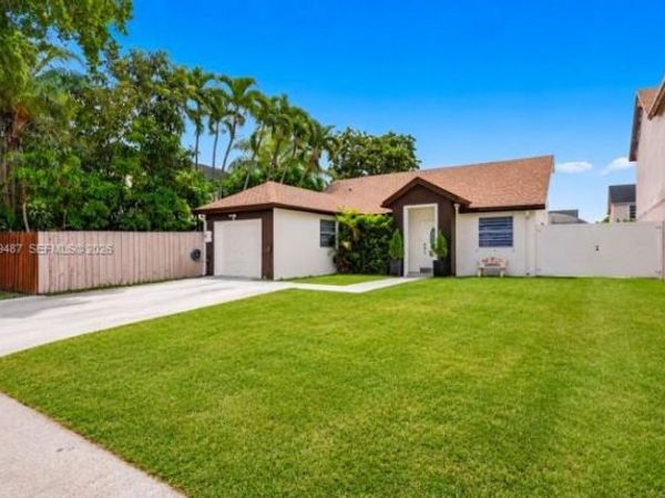 25050 SW 129th Ct , Homestead, FL 33032