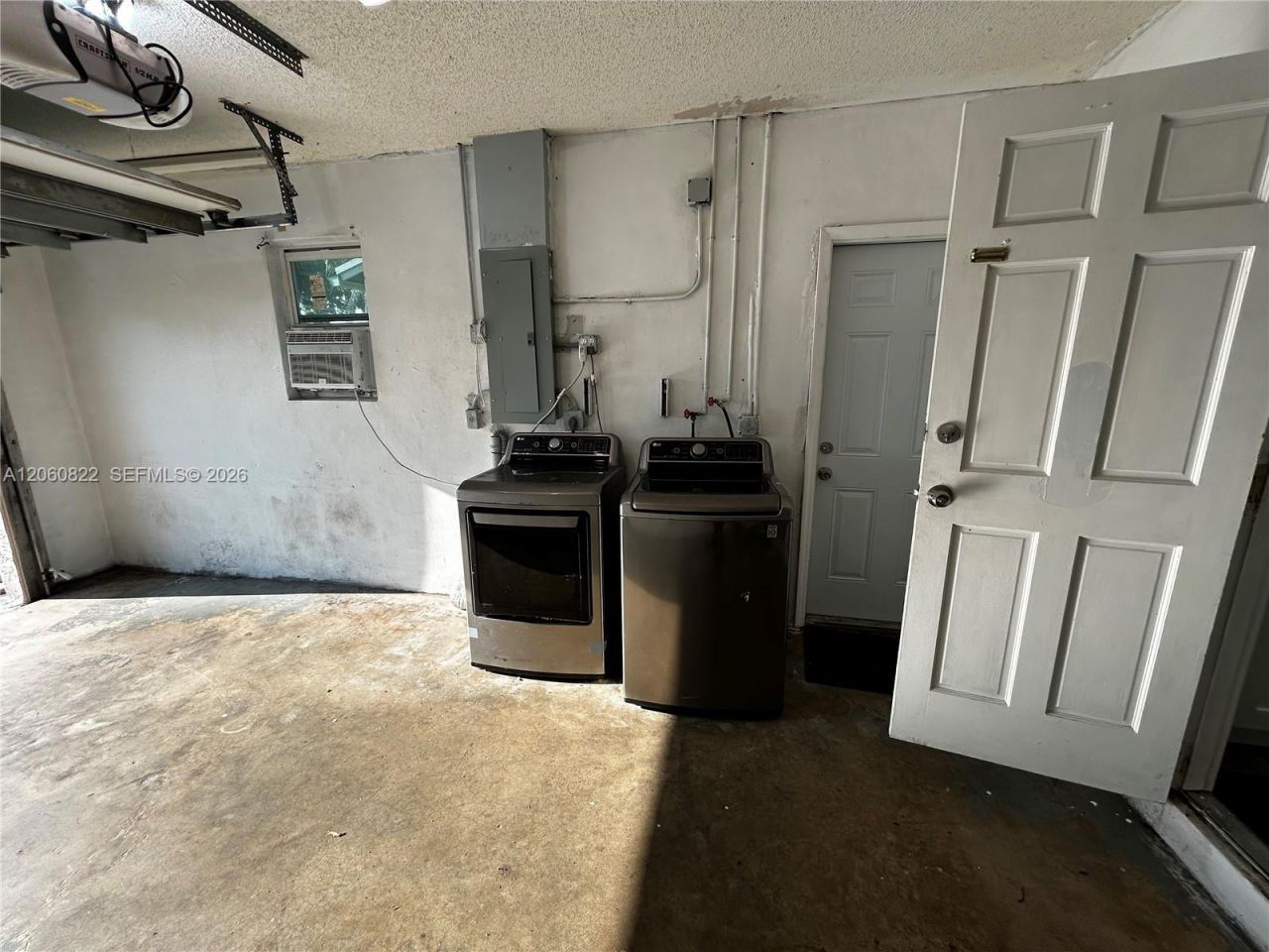2403 NW 108th Ter , Sunrise, FL 33322 Photo