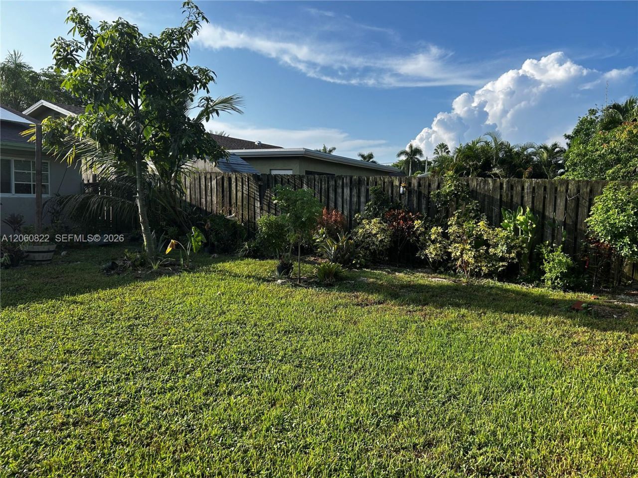 2403 NW 108th Ter , Sunrise, FL 33322 Photo