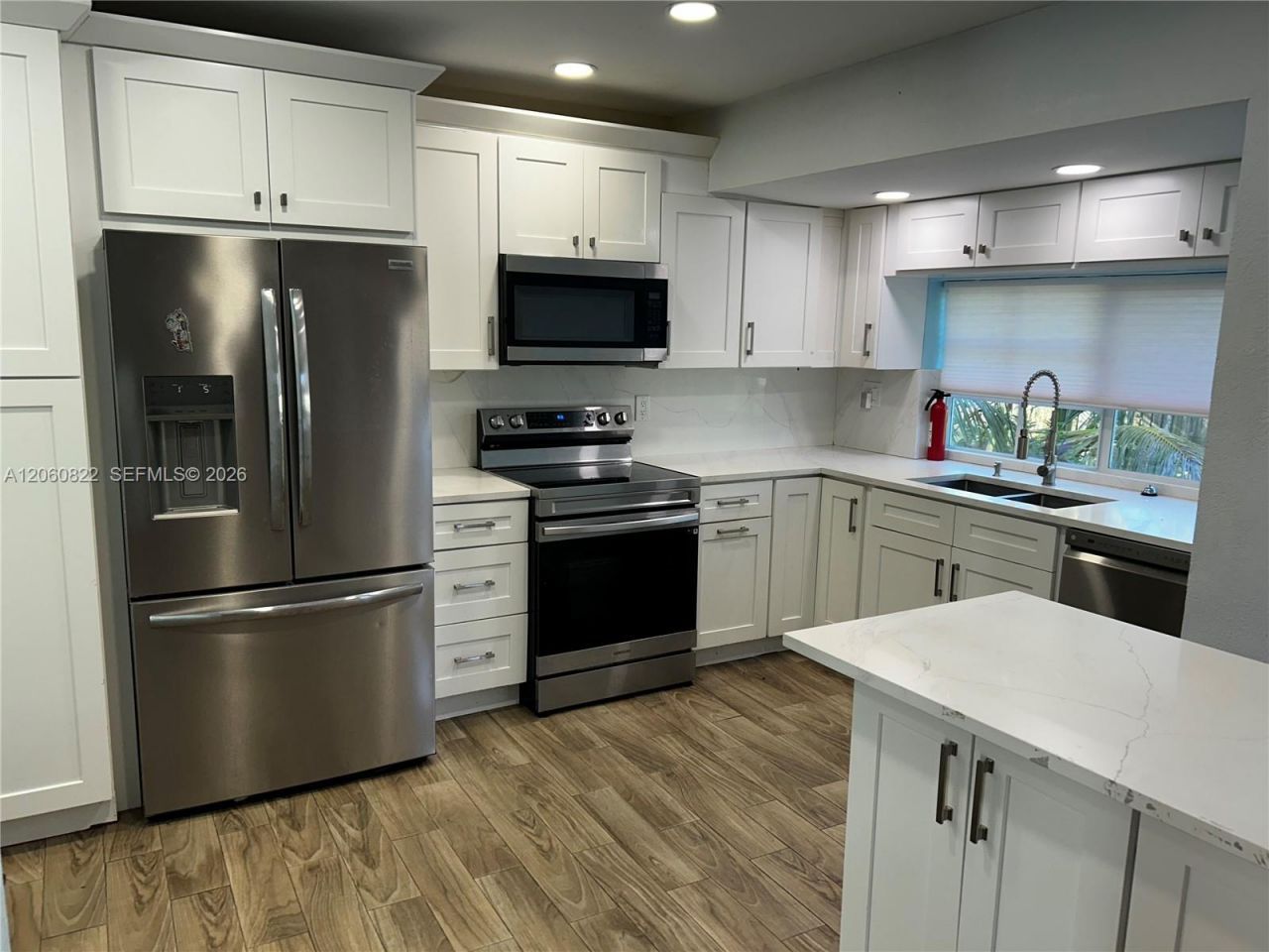 2403 NW 108th Ter , Sunrise, FL 33322 Photo