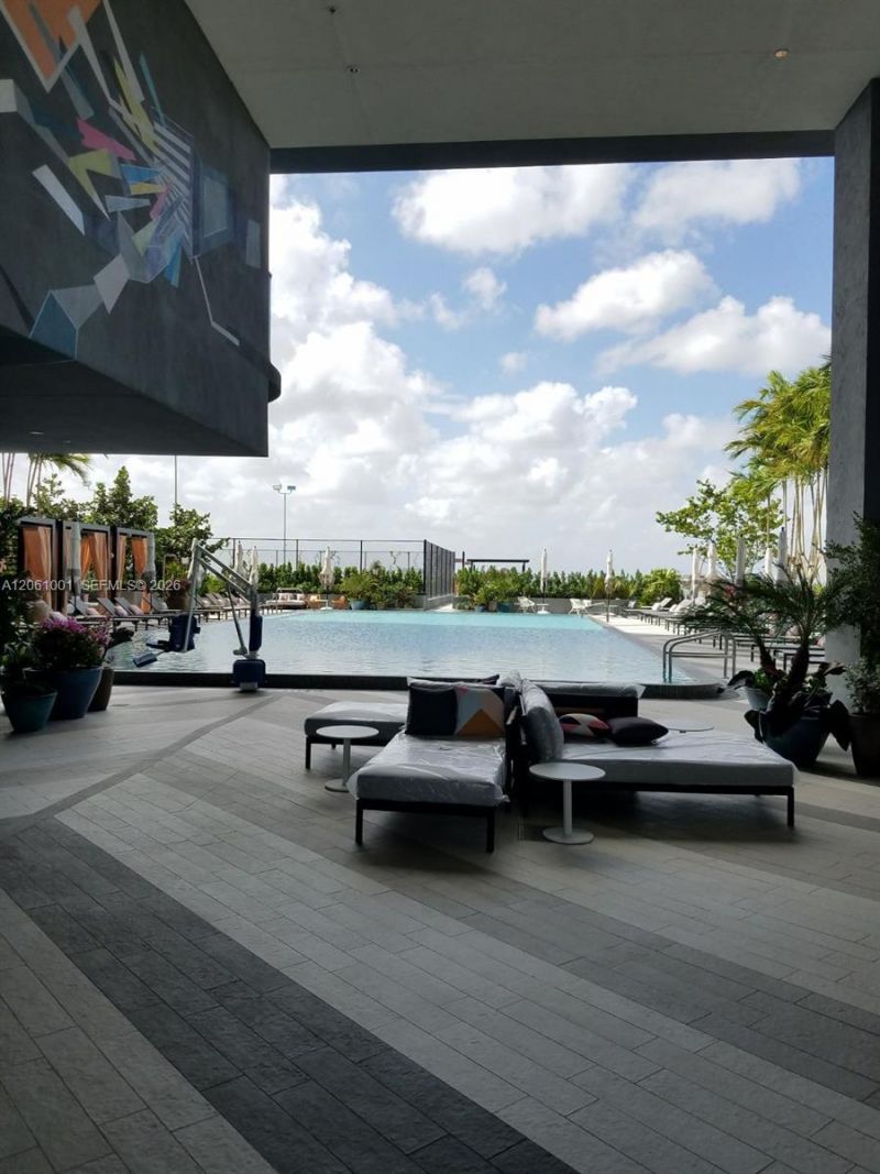 121 NE 34 St, Unit 811, Miami, FL 33137 Photo