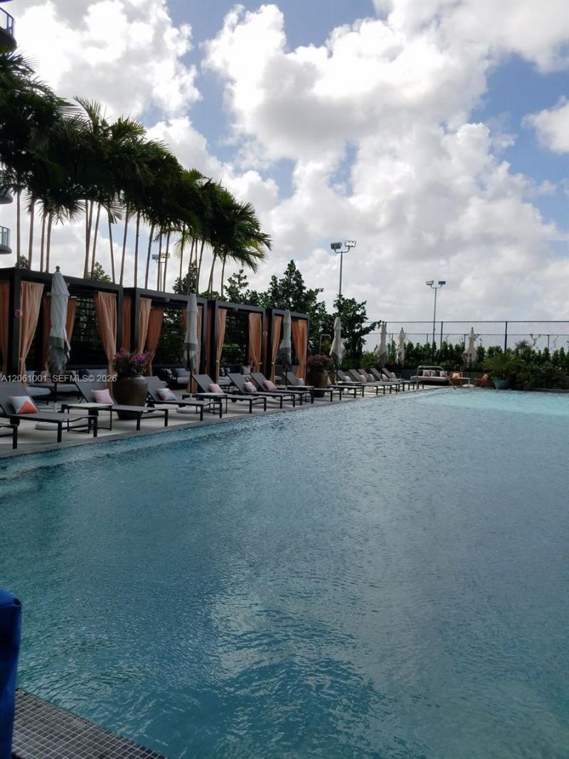 121 NE 34 St, Unit 811, Miami, FL 33137 Photo