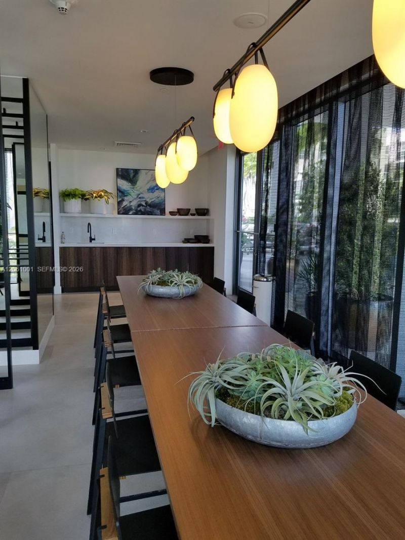 121 NE 34 St, Unit 811, Miami, FL 33137 Photo
