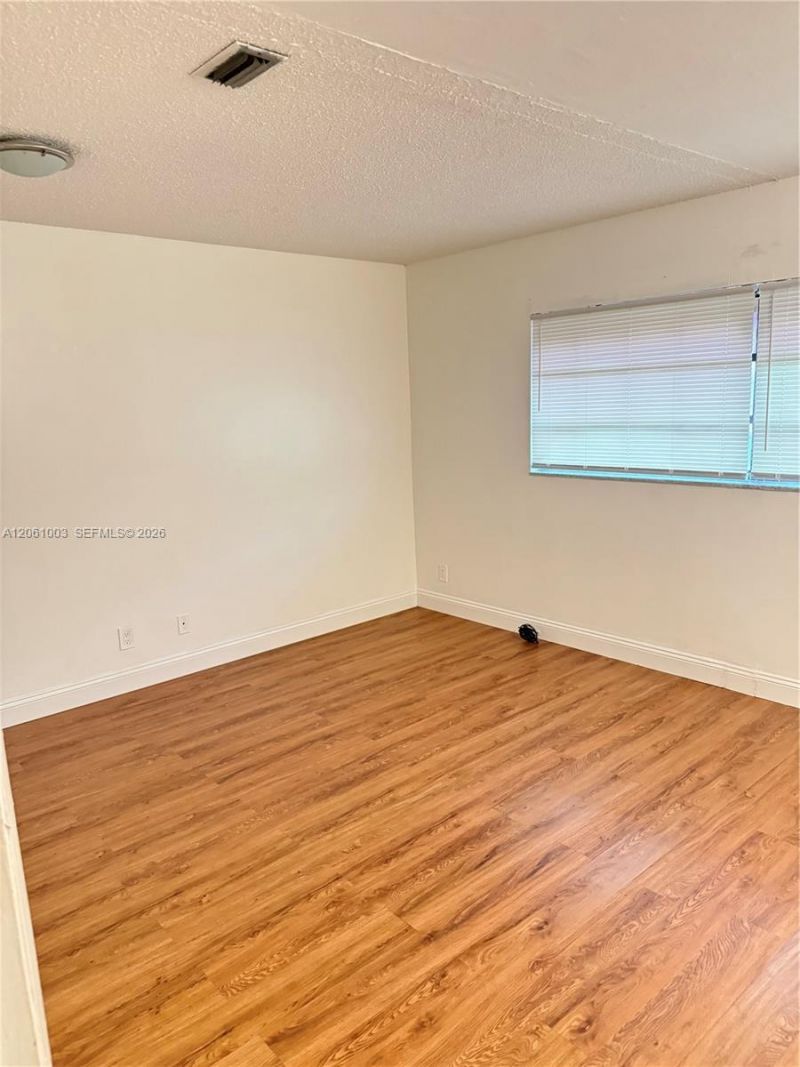 3246 N Pine Island Rd, Unit 101, Sunrise, FL 33351 Photo