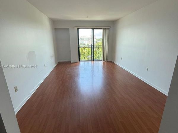 5737 SW 72nd St , Unit 5737, South Miami, FL 33143