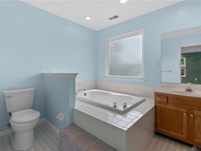 5525 Scarlet Maple Court, Milford, OH 45150 Photo 29