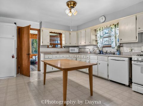 Main Photo