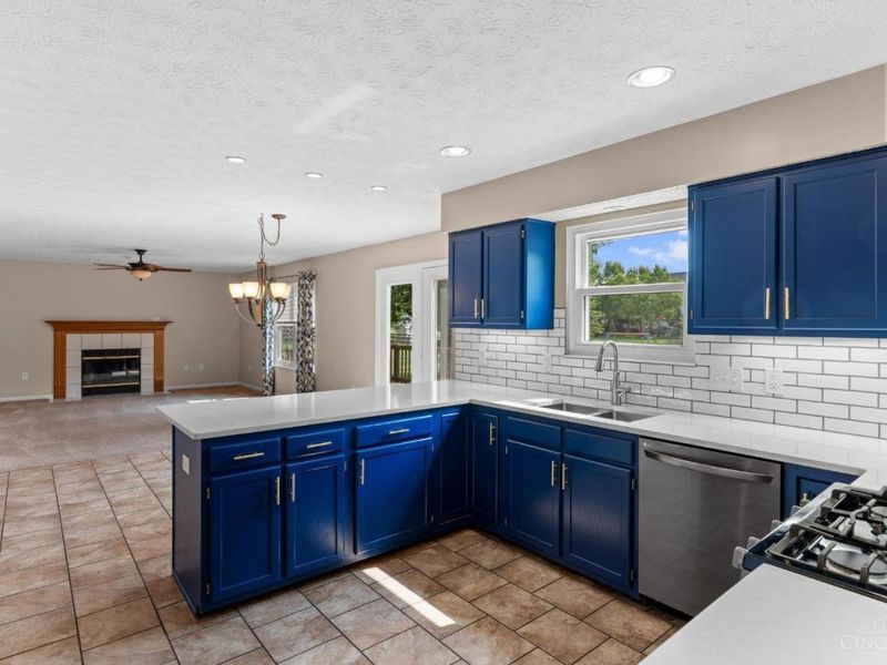 5525 Scarlet Maple Court, Milford, OH 45150 Photo 11