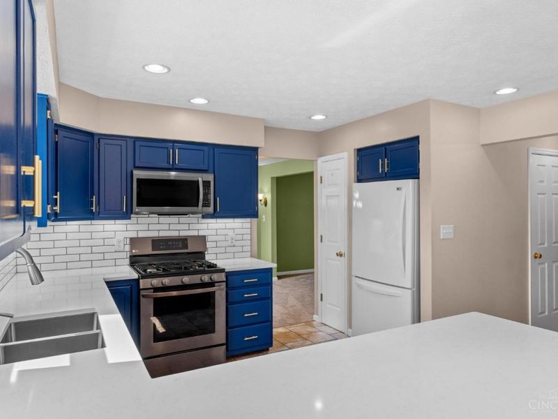 5525 Scarlet Maple Court, Milford, OH 45150 Photo 13
