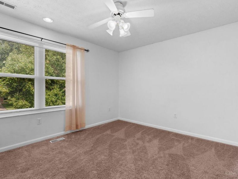 5525 Scarlet Maple Court, Milford, OH 45150 Photo 32