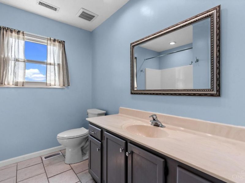 5525 Scarlet Maple Court, Milford, OH 45150 Photo 36