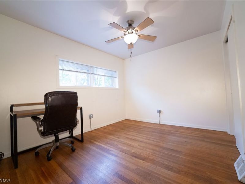 2598 W 10th Street , Cleveland, OH 44113 Photo 14