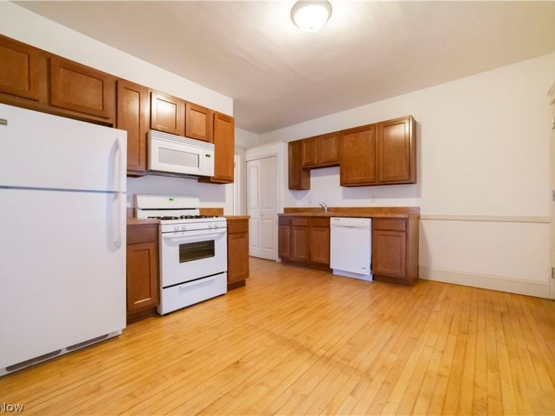 2598 W 10th Street , Cleveland, OH 44113 Photo 19