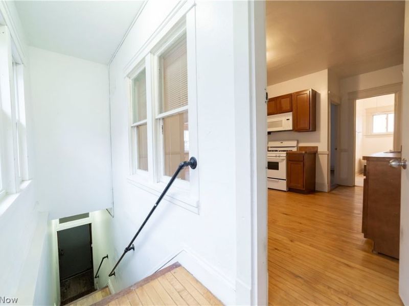 2598 W 10th Street , Cleveland, OH 44113 Photo 27