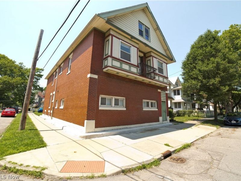 2598 W 10th Street , Cleveland, OH 44113 Photo 35