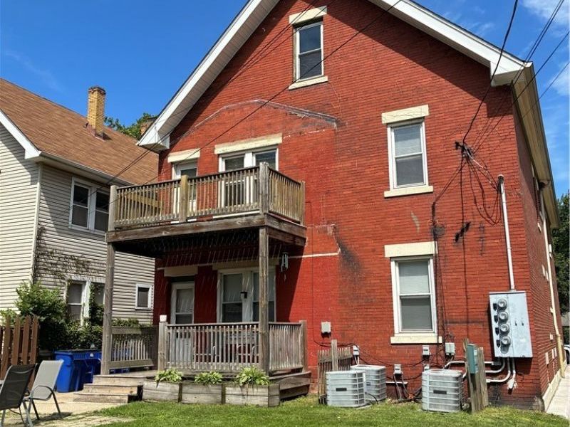 2598 W 10th Street , Cleveland, OH 44113 Photo 5