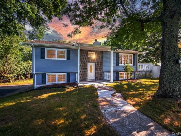 225 Knoell Road , Goshen, NY 10924