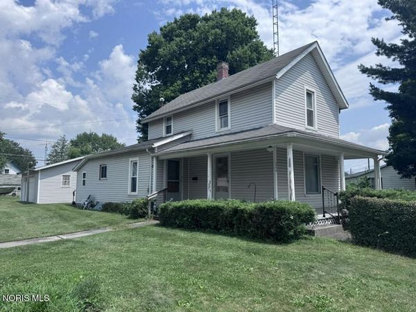 224 Robinson Avenue , Kenton, OH 43326