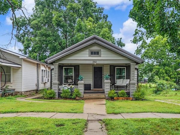 344 E 4th Avenue, Garnett, KS 66032