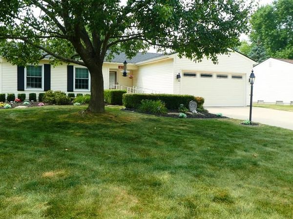 3721 Barberry Circle , Wixom, MI 48393