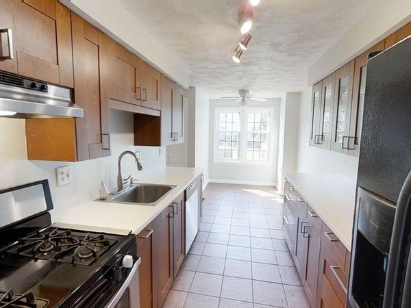 270 Apache Way, Unit 270, Tewksbury, MA 01876