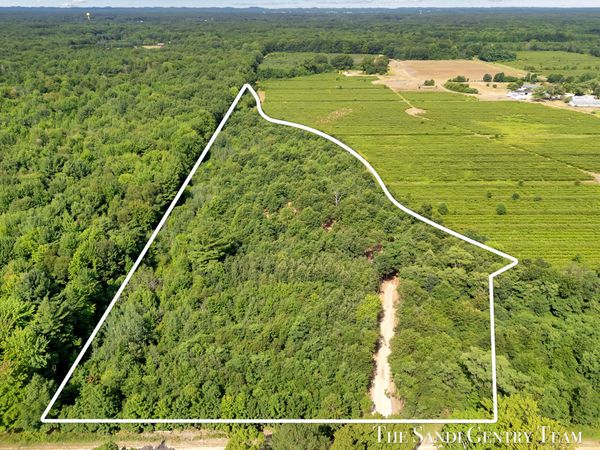 Johnson Road, Fruitport, MI 49415