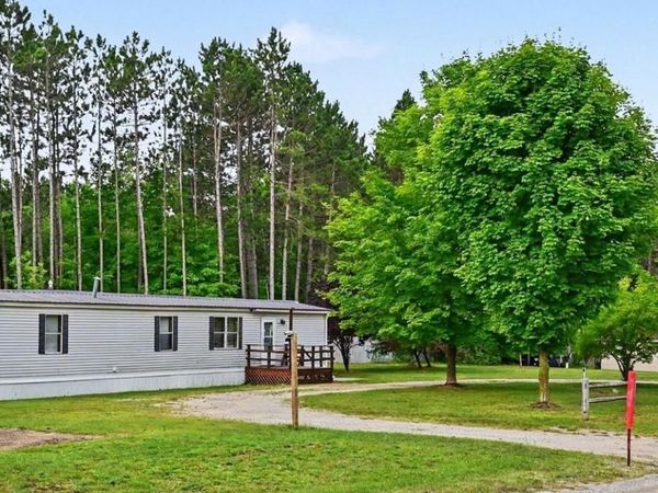 5925 Pine Aire Drive, Grawn, MI 49637