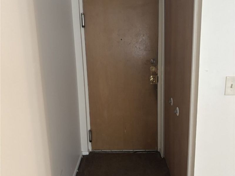 14567 Madison Avenue, Unit 211, Lakewood, OH 44107 Photo 8