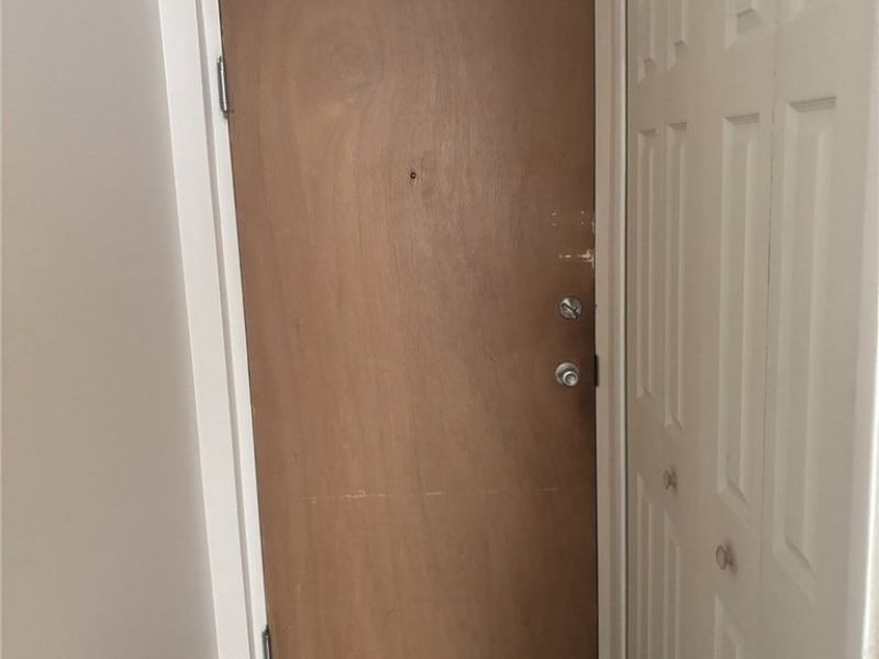 14567 Madison Avenue , Unit 207, Lakewood, OH 44107 Photo 8