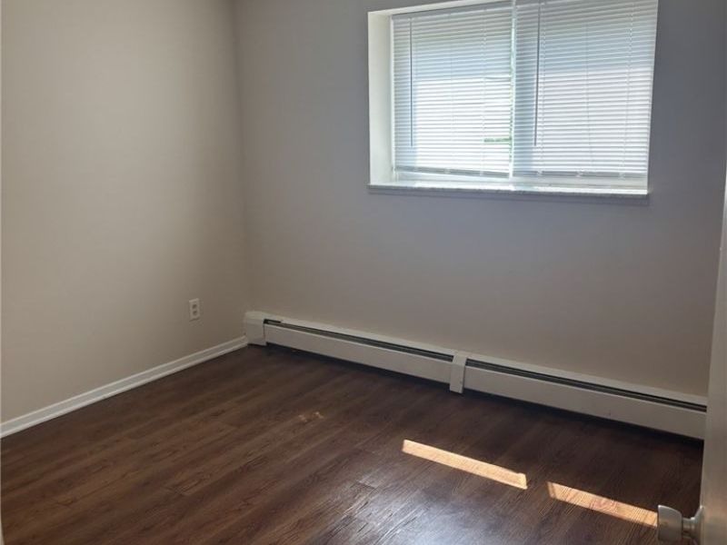 14567 Madison Avenue , Unit 207, Lakewood, OH 44107 Photo 9