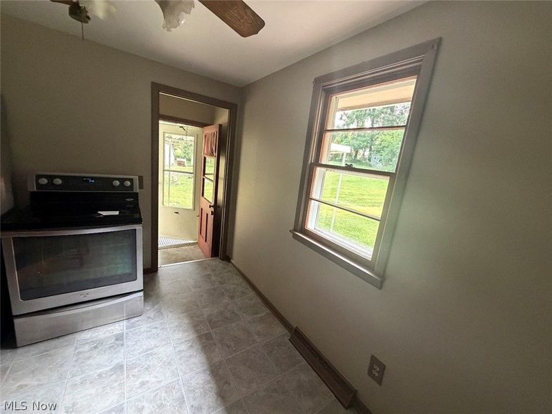 2439 Broadway Avenue NE, East Canton, OH 44730 Photo 15