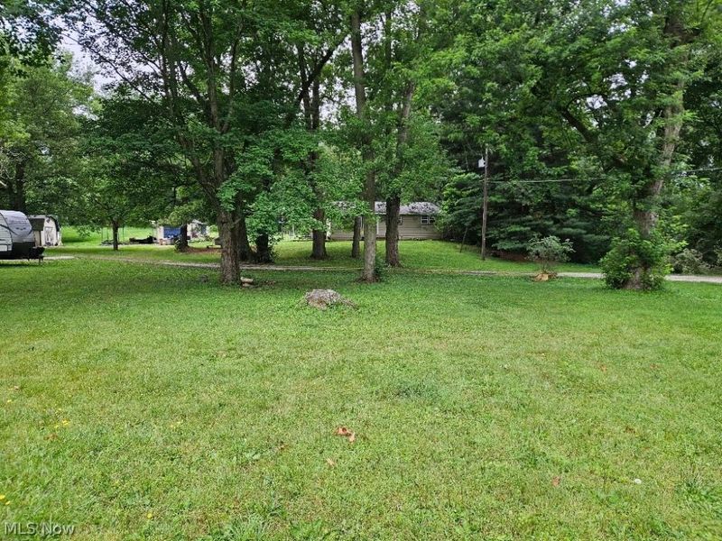 2439 Broadway Avenue NE, East Canton, OH 44730 Photo 6