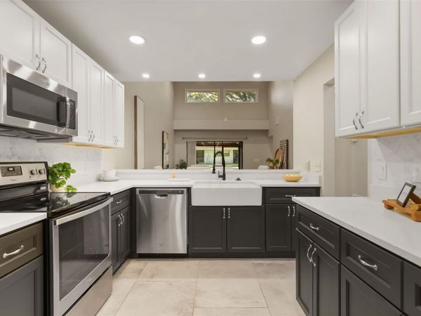 8209 SANDPOINT BOULEVARD, ORLANDO, FL 32819