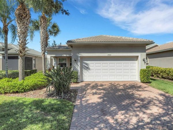 15841 COBBLE MILL DRIVE , WIMAUMA, FL 33598