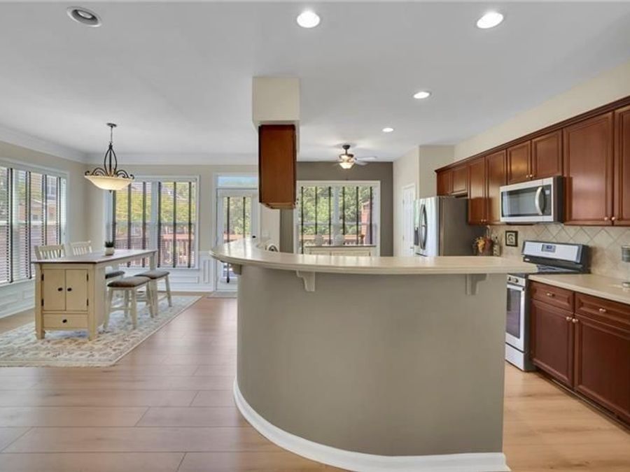 Property Image 16