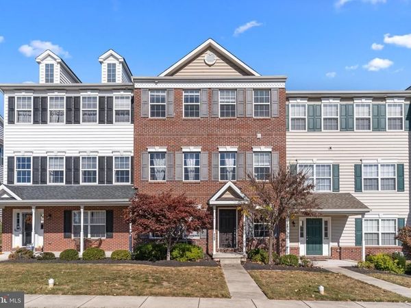 2109 HAYWARD AVENUE , PENNSBURG, PA 18073