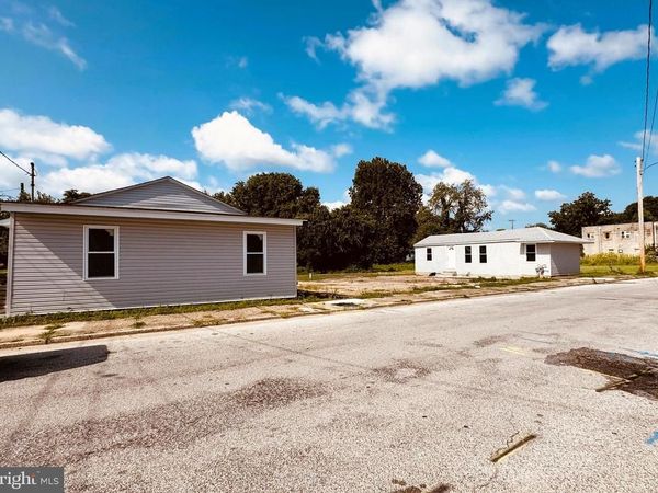 64 70 WALNUT STREET, PENNS GROVE, NJ 08069