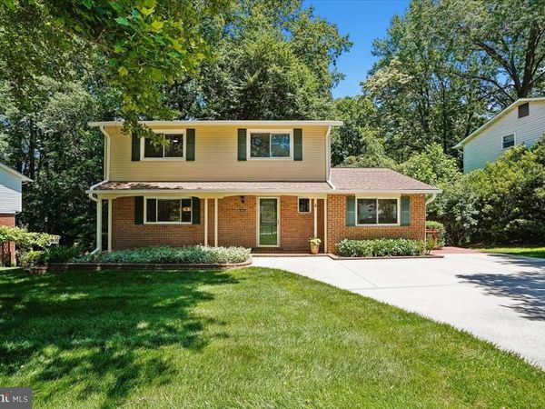 4945 GAINSBOROUGH DRIVE , FAIRFAX, VA 22032