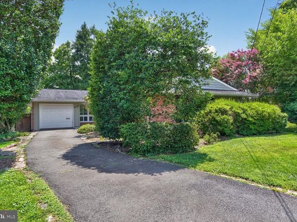 6841 STRATA STREET, MCLEAN, VA 22101