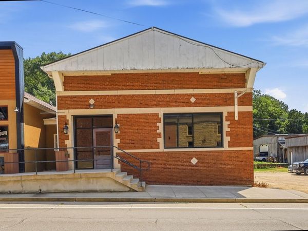 194 S Main Street, Potosi, WI 53820
