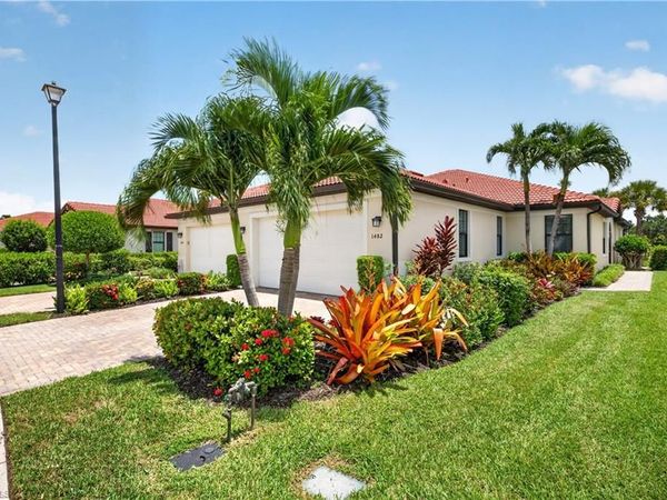 1482 Oceania DR S, NAPLES, FL 34113