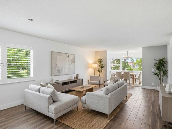 9501 Sunrise Lakes Blvd , Unit 201, Sunrise, FL 33322