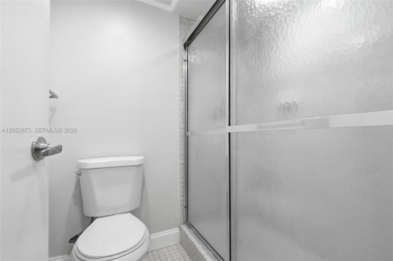 9501 Sunrise Lakes Blvd , Unit 201, Sunrise, FL 33322 Photo