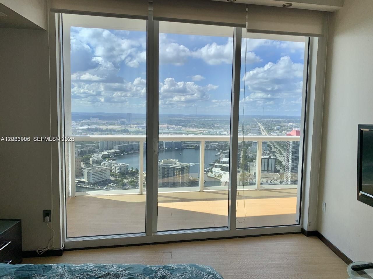 1800 S Ocean Dr , Unit 4406, Hallandale Beach, FL 33009 Photo