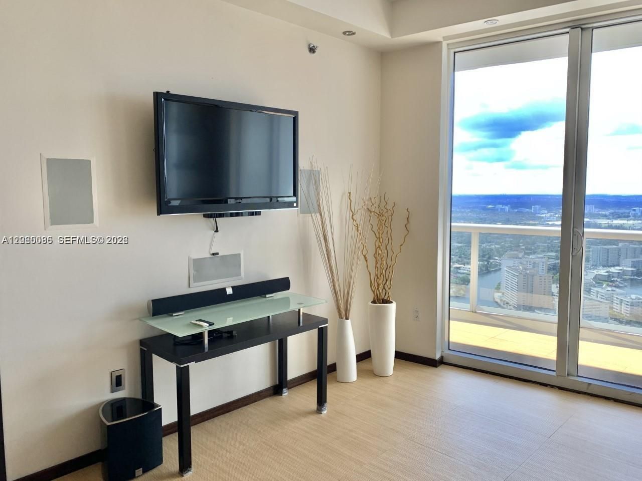 1800 S Ocean Dr , Unit 4406, Hallandale Beach, FL 33009 Photo