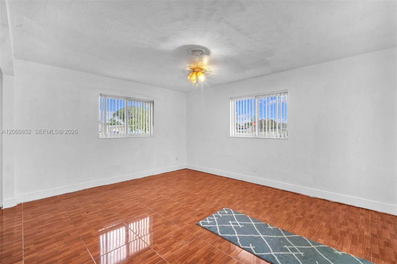2301 SW 48th Ave , West Park, FL 33023 Photo