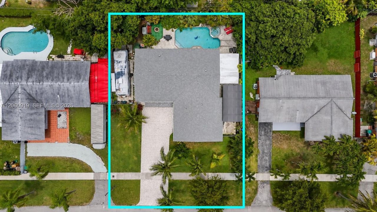 10615 SW 200th St , Cutler Bay, FL 33157 Photo
