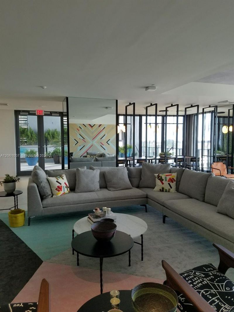 121 NE 34 St, Unit 1702, Miami, FL 33137 Photo
